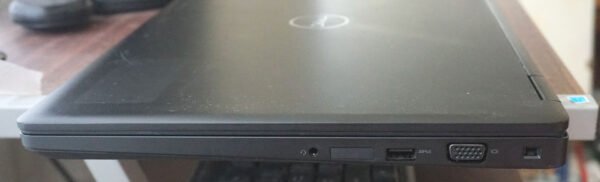 Dell e5590 - obrazek 9