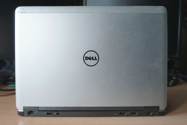 Dell e7740 - obrazek 5