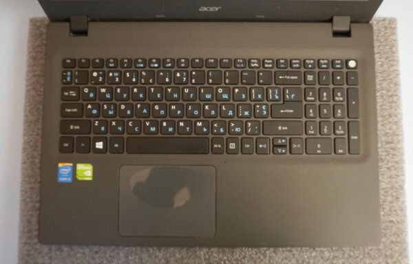Acer e5-573g - obrazek 2