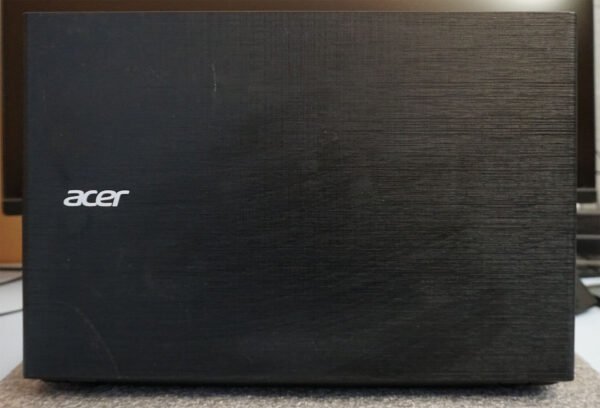 Acer e5-573g - obrazek 4