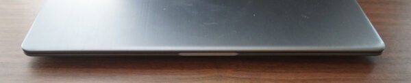 Asus  x510 - obrazek 4