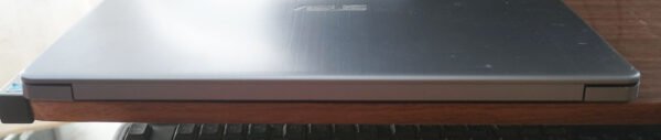 Asus  x510 - obrazek 6